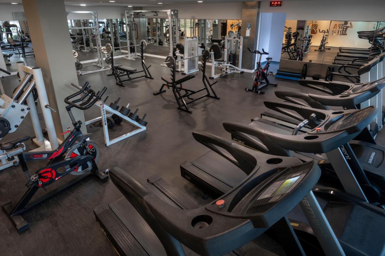 Serhs Natal Grand Hotel & Resort Luaran gambar The gym at the hotel