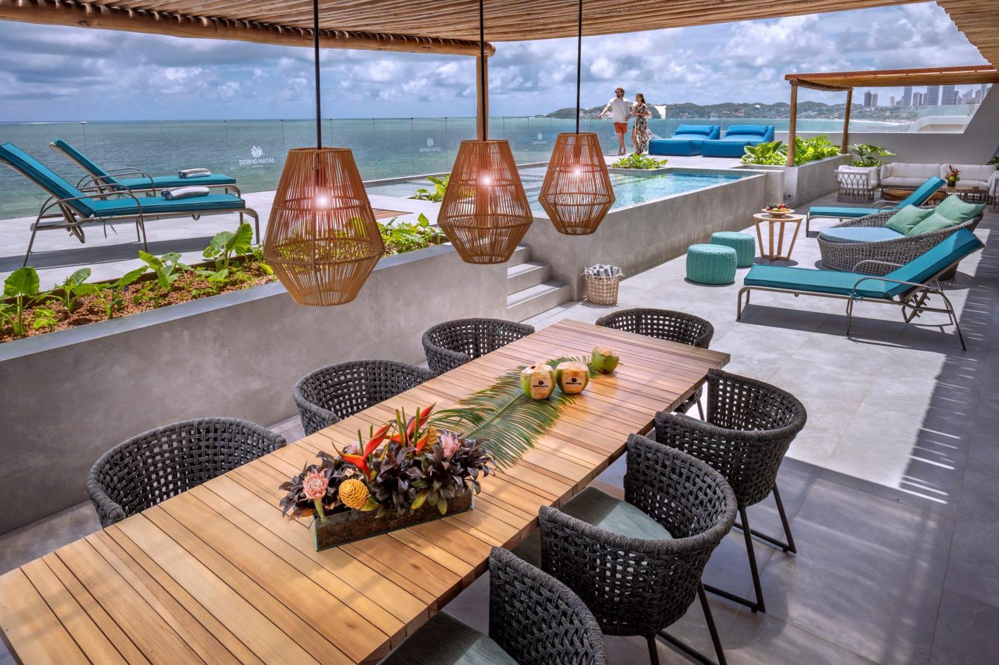 Serhs Natal Grand Hotel & Resort Luaran gambar Rooftop pool at the hotel