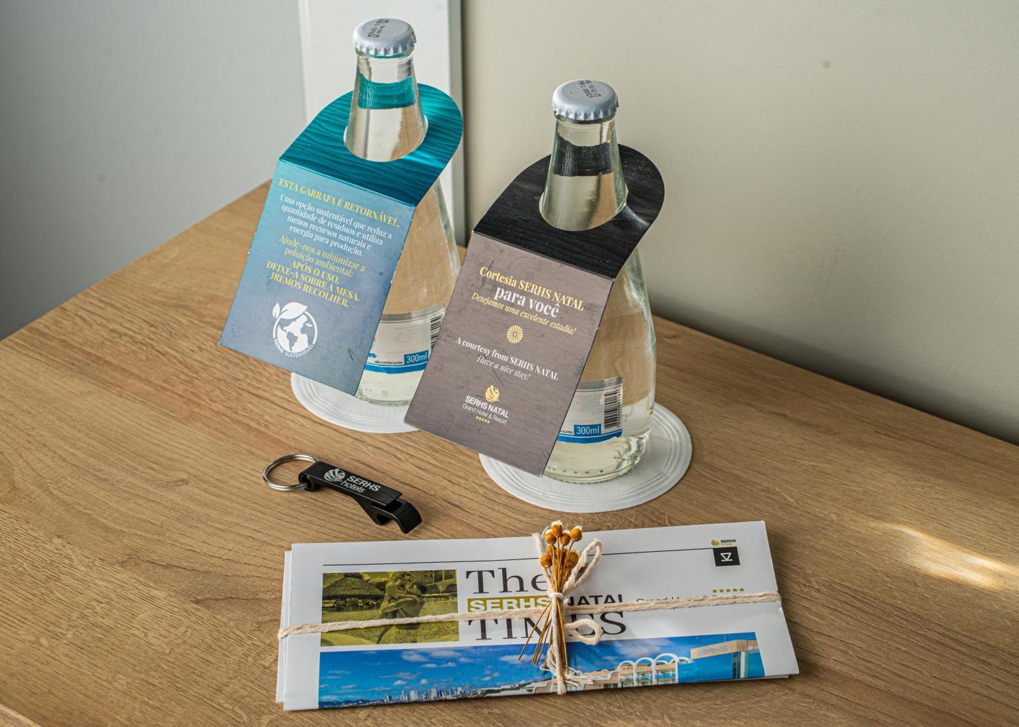Serhs Natal Grand Hotel & Resort Luaran gambar The Times newspaper in a hotel room